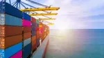 Container ship carrying container box